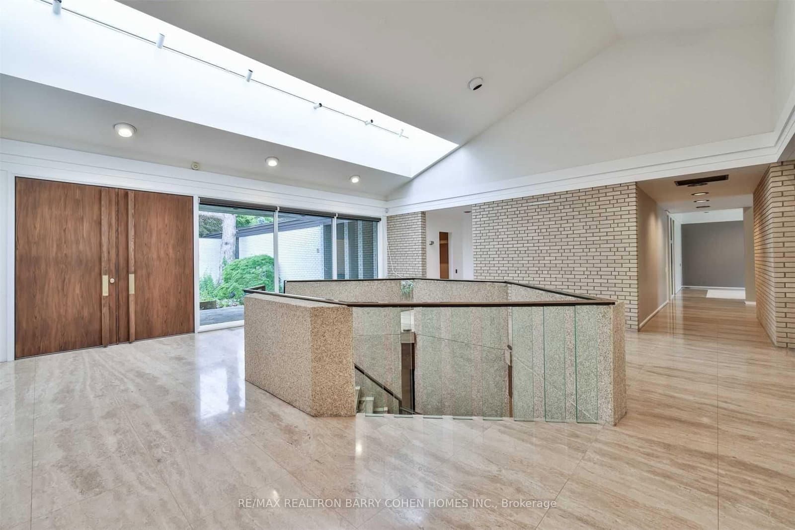 14 Park Lane Circle thumbnail 11