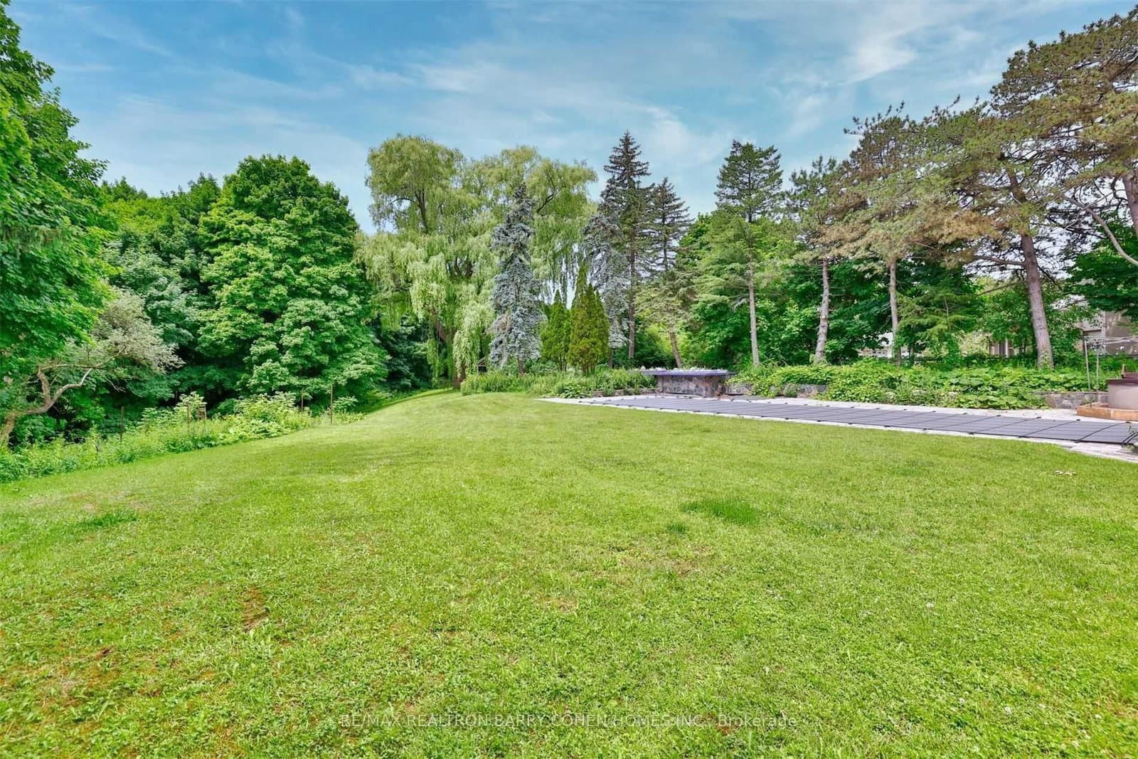 14 Park Lane Circle thumbnail 9