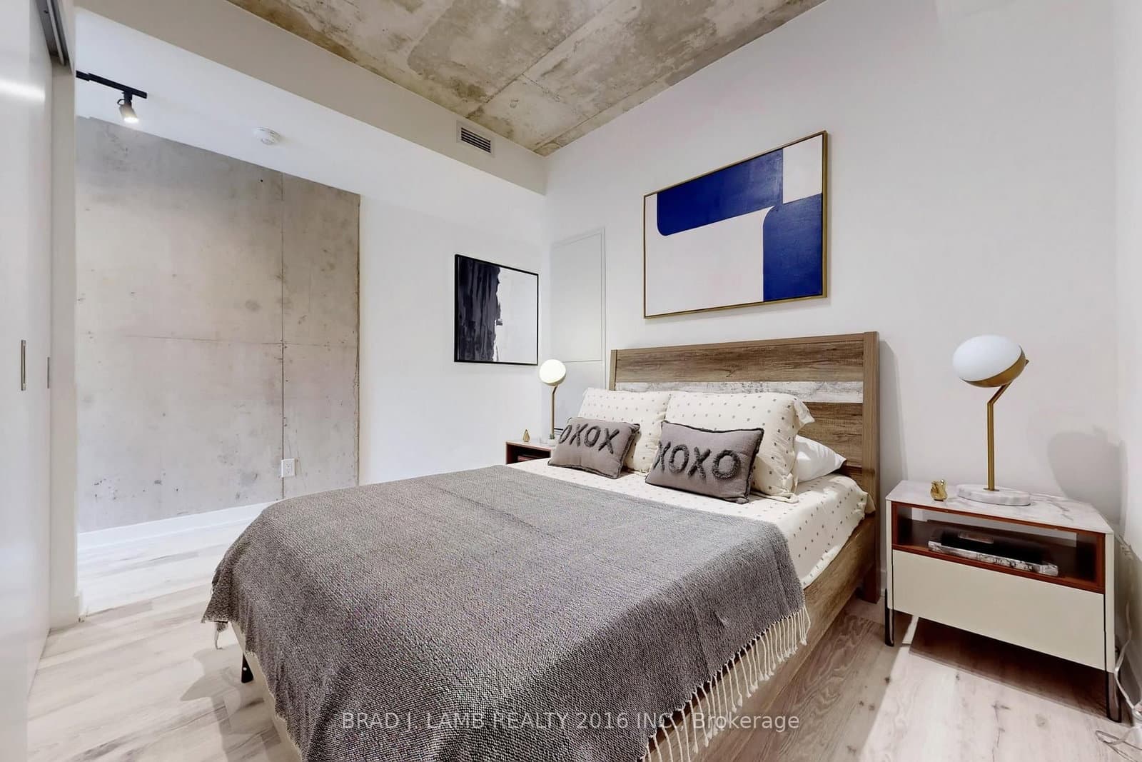 55 Ontario Street, Unit 718 thumbnail 13