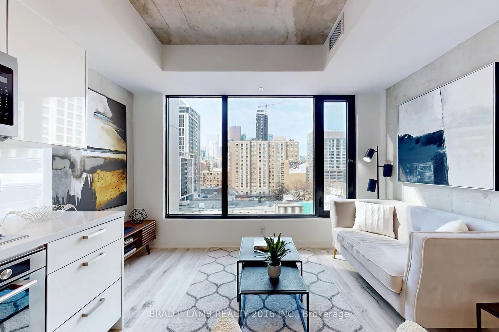 55 Ontario Street, Unit 718 thumbnail 2