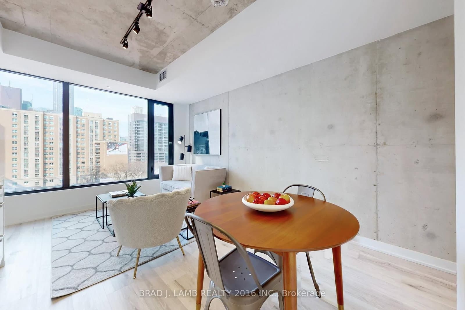 55 Ontario Street, Unit 718 thumbnail 9