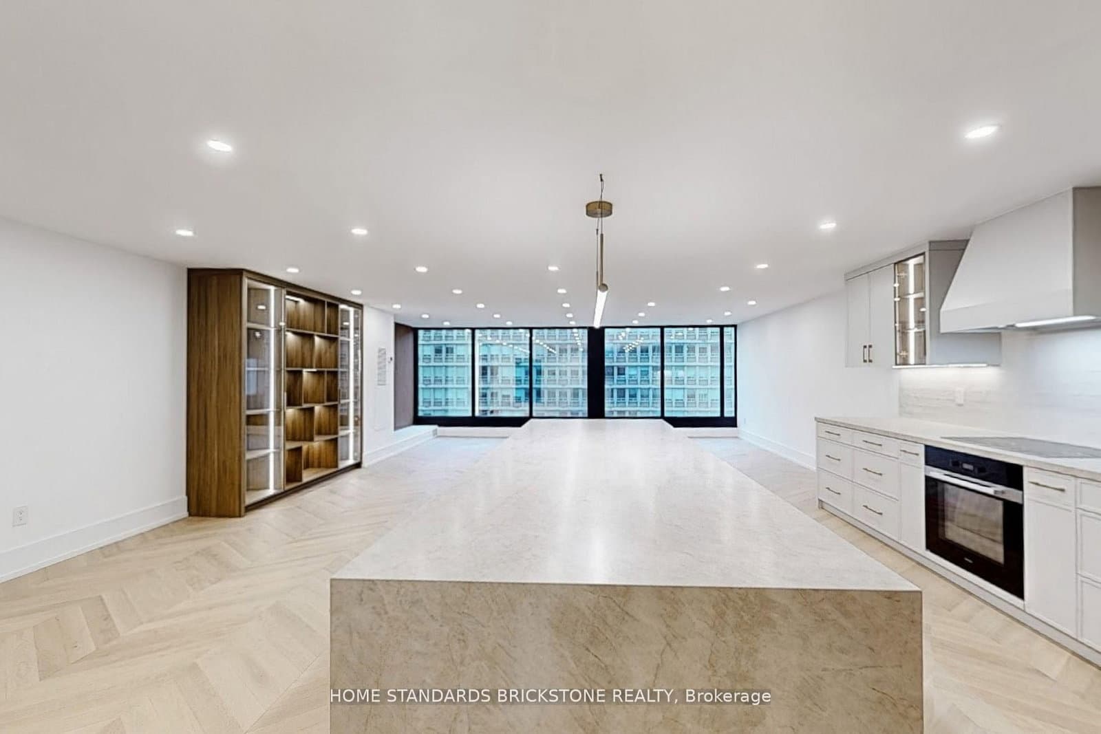 110 Bloor Street W, Unit 1009 thumbnail 11