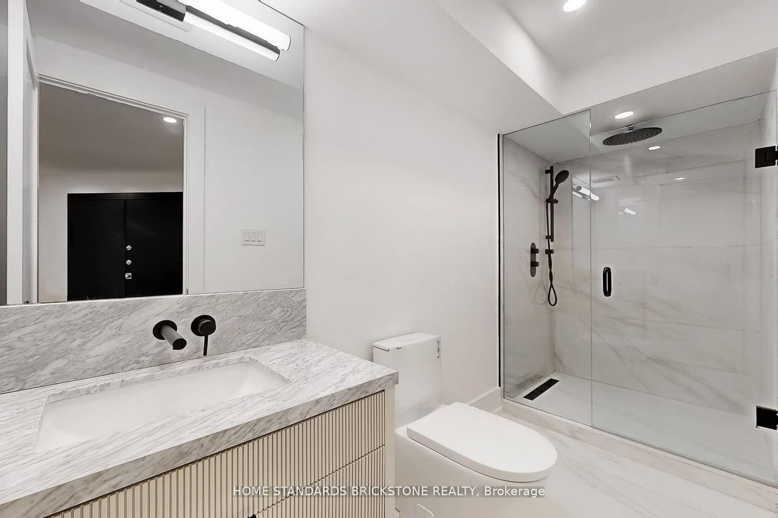 110 Bloor Street W, Unit 1009 thumbnail 29