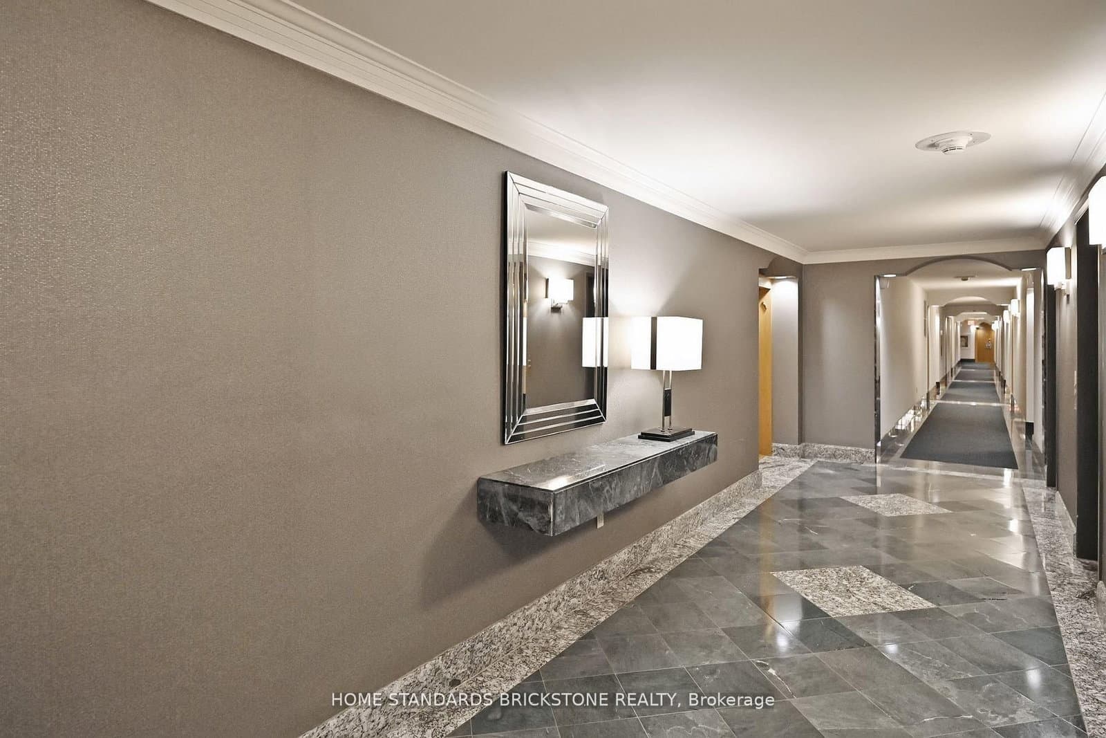 110 Bloor Street W, Unit 1009 thumbnail 45