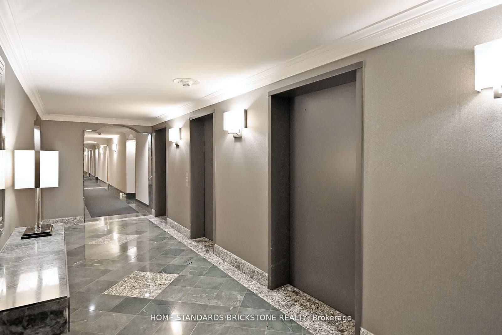 110 Bloor Street W, Unit 1009 thumbnail 46