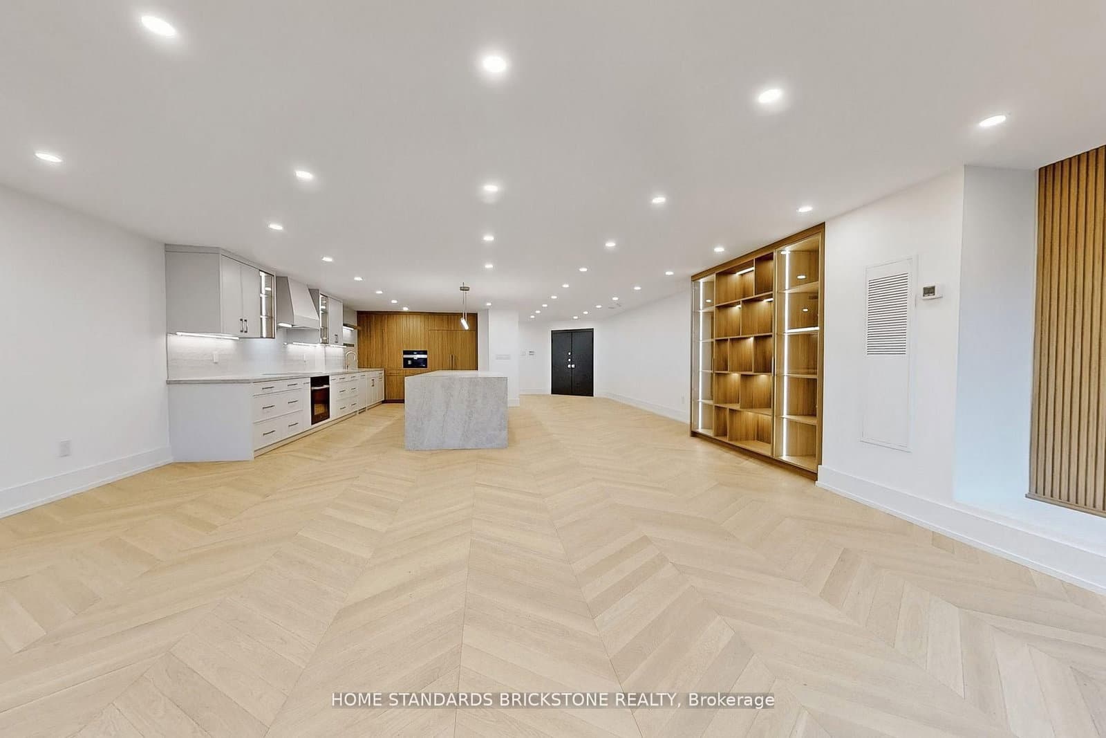 110 Bloor Street W, Unit 1009 thumbnail 6