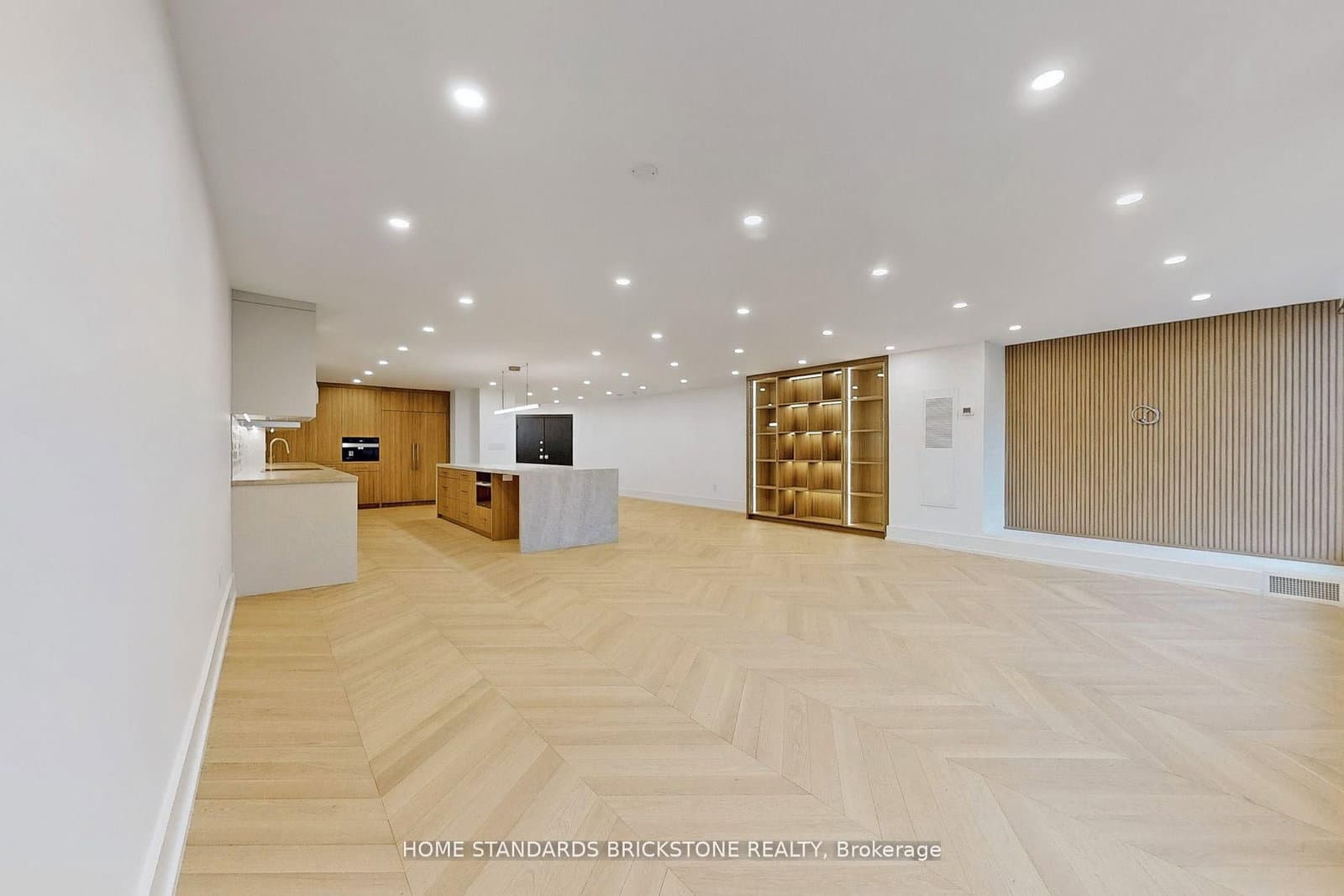 110 Bloor Street W, Unit 1009 thumbnail 7
