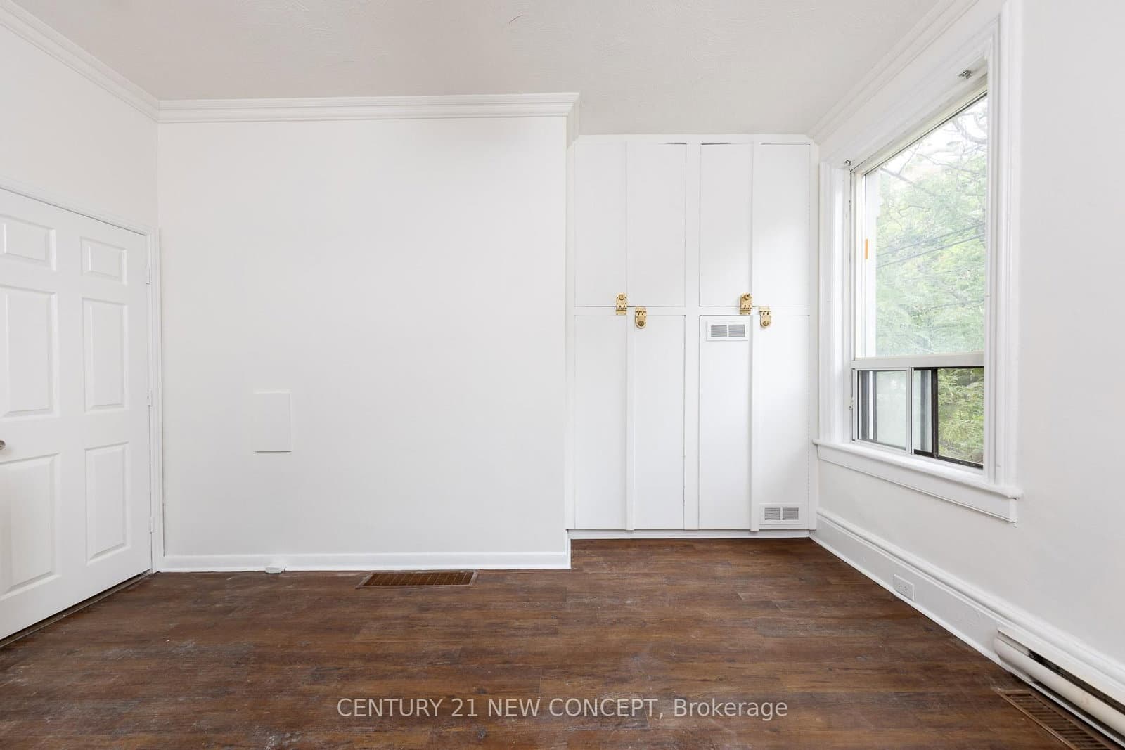 295 Queen Street E, Unit 2nd Floor thumbnail 11