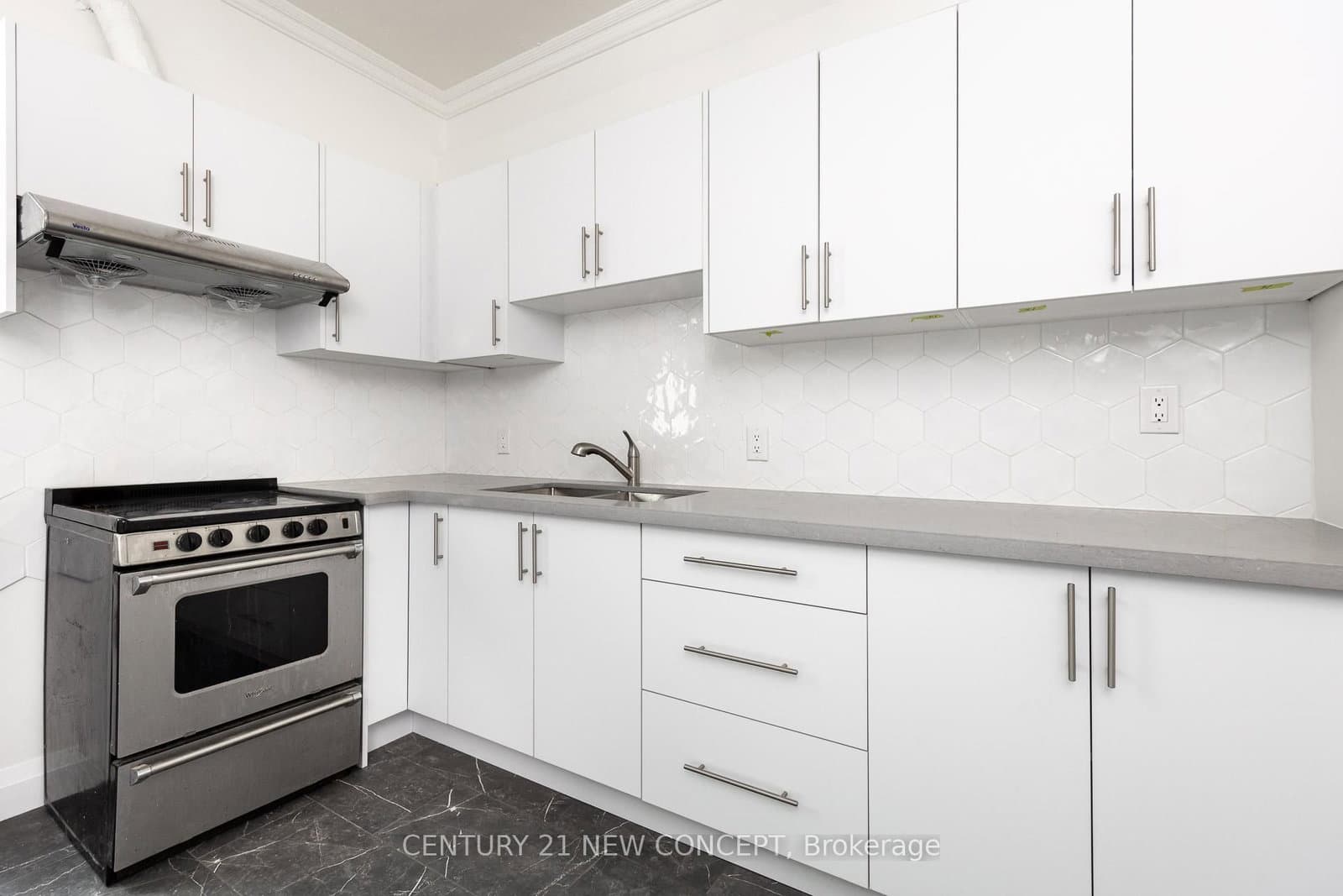 295 Queen Street E, Unit 2nd Floor thumbnail 13