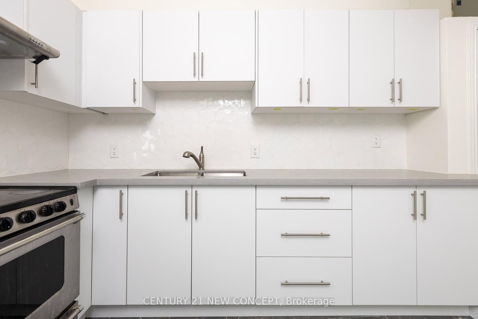 295 Queen Street E, Unit 2nd Floor thumbnail 16