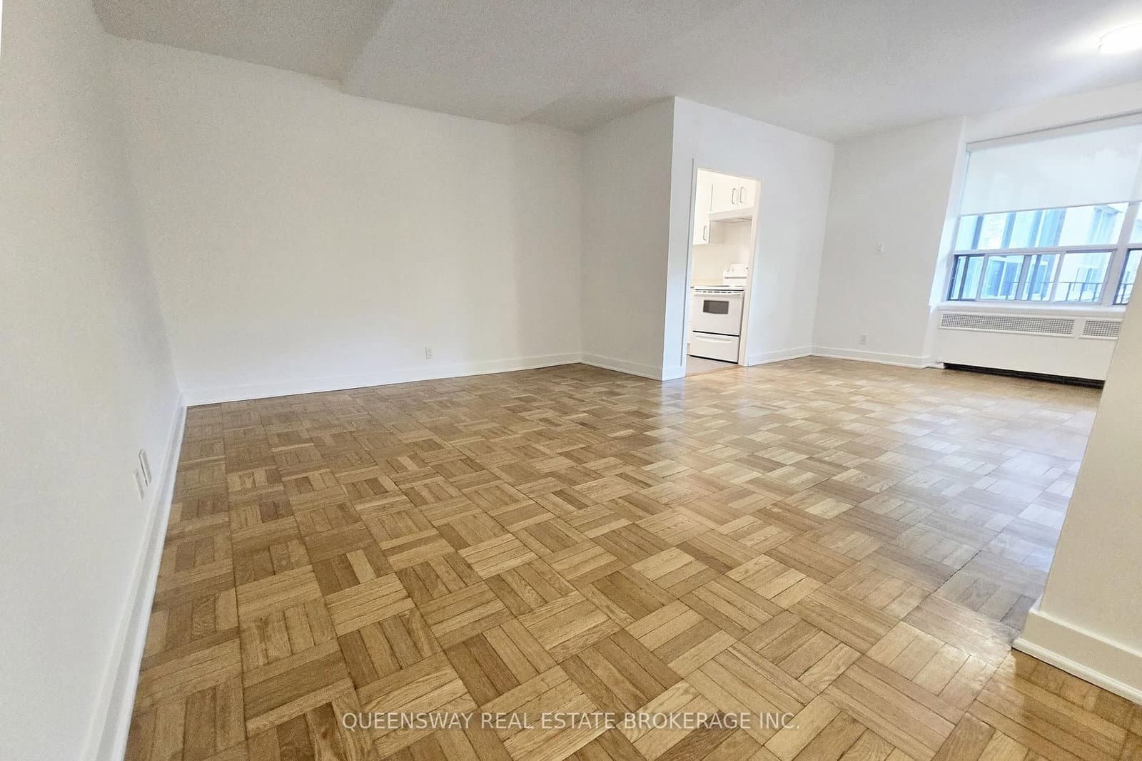 755 Avenue Road, Unit 206 thumbnail 10
