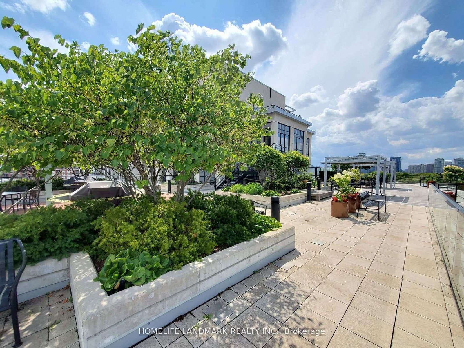 21 Clairtrell Road, Unit 116 thumbnail 11