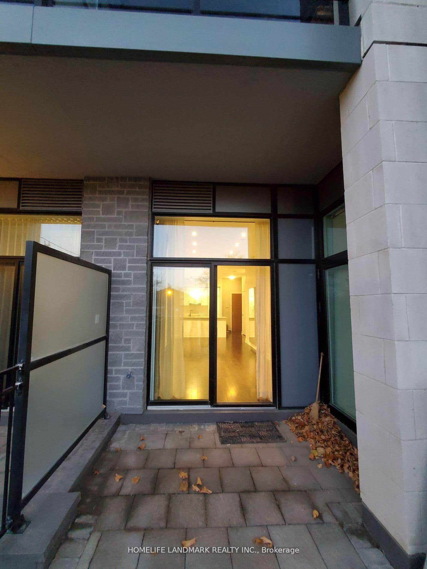 21 Clairtrell Road, Unit 116 thumbnail 3