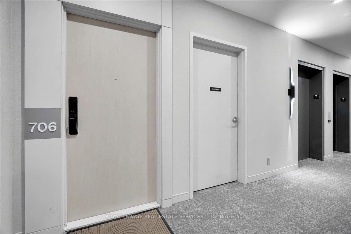 1 Hillsdale Avenue W, Unit 706 thumbnail 42