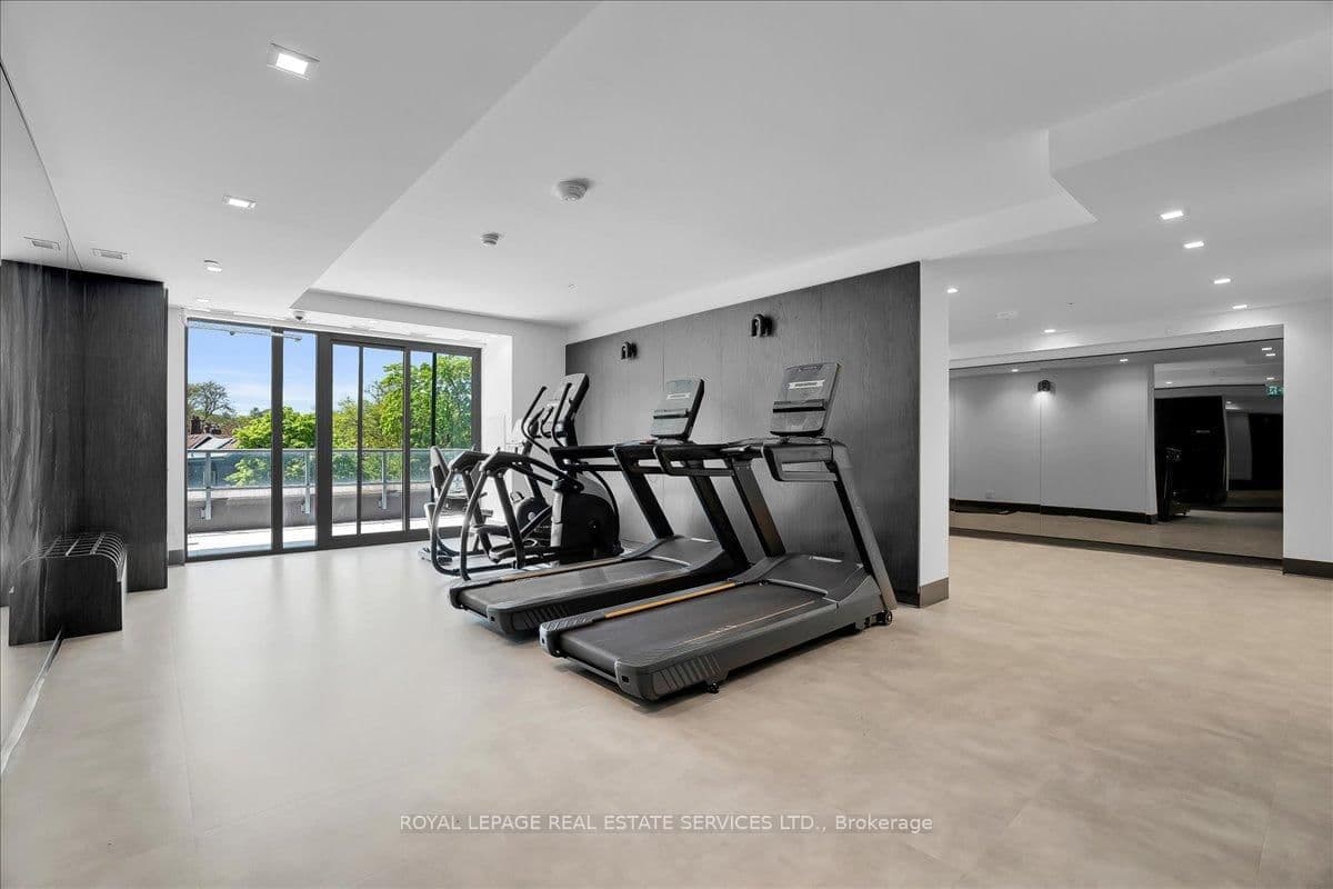 1 Hillsdale Avenue W, Unit 706 thumbnail 43