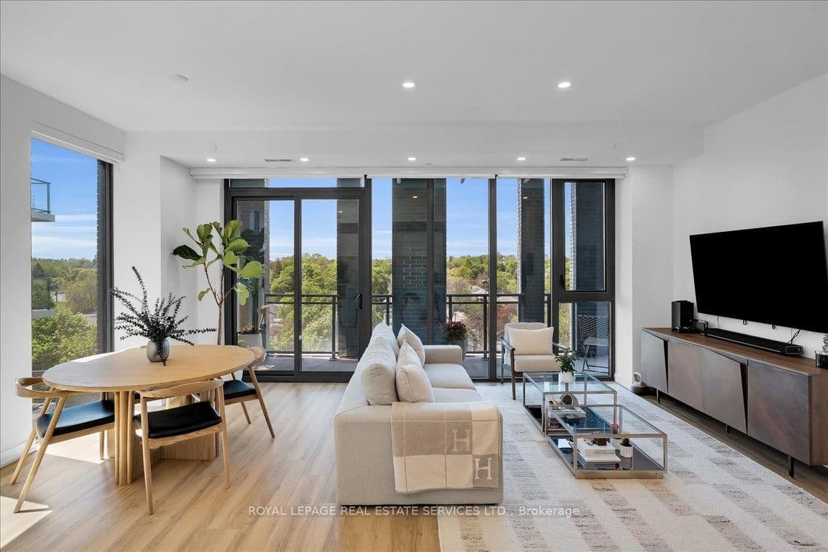 1 Hillsdale Avenue W, Unit 706 thumbnail 7