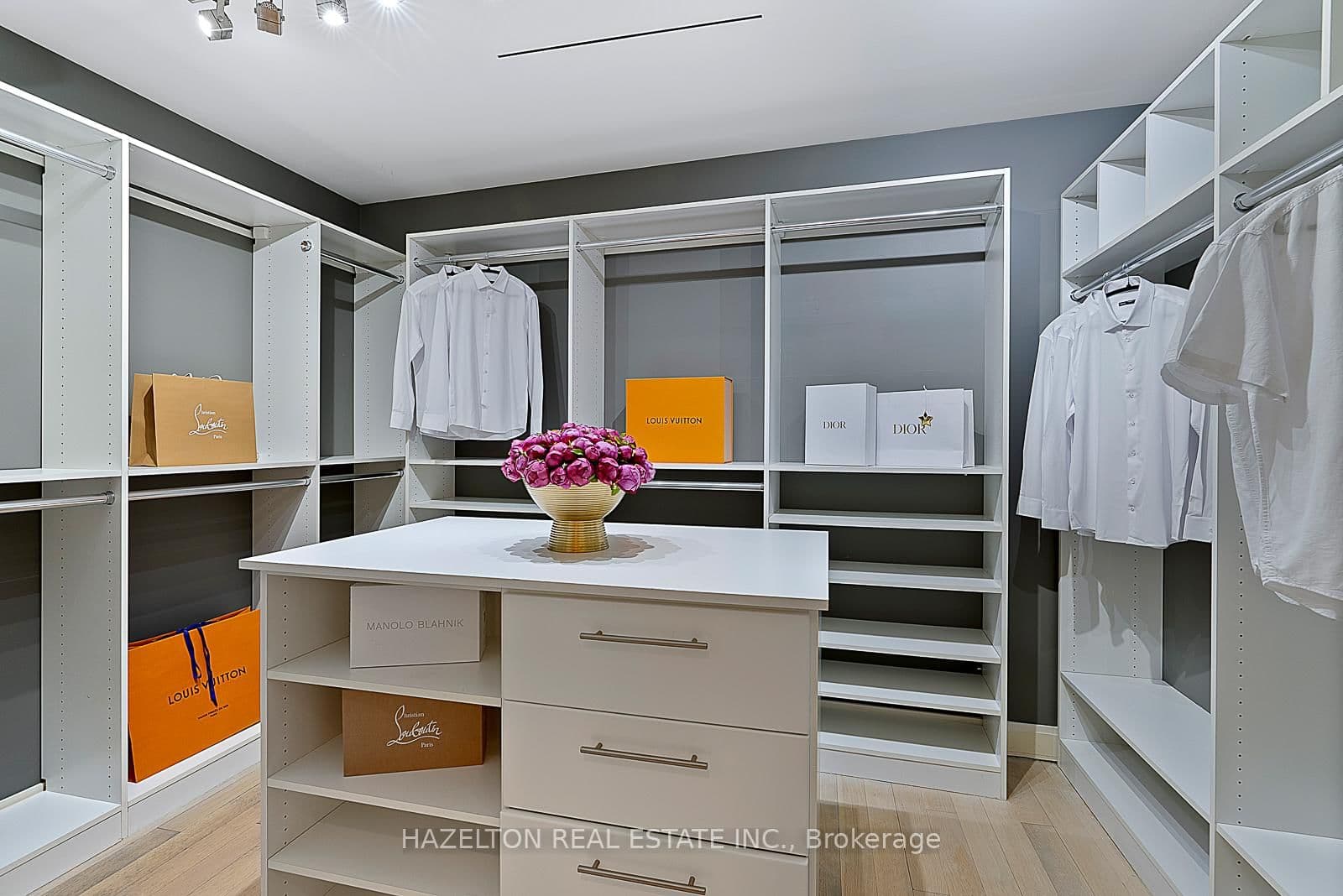 206 Bloor Street W, Unit 1402 thumbnail 28