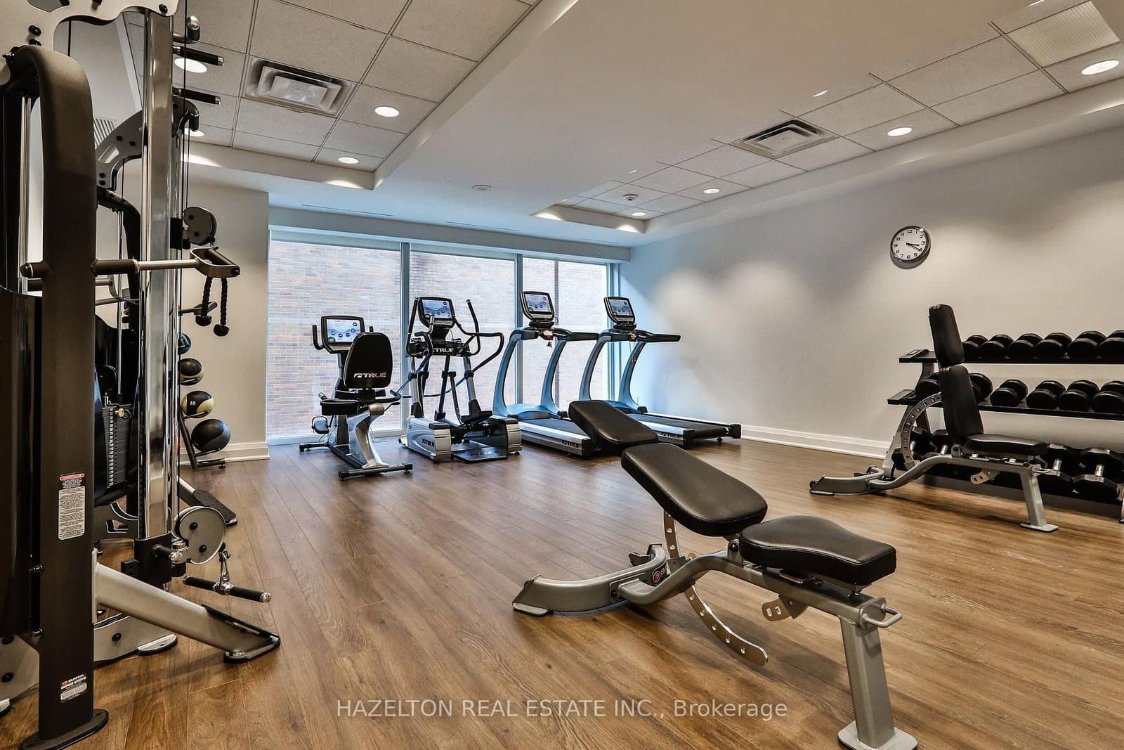 206 Bloor Street W, Unit 1402 thumbnail 35