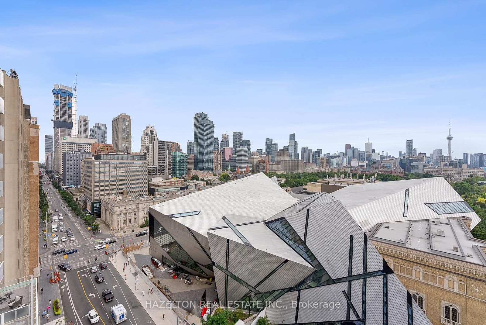 206 Bloor Street W, Unit 1402 thumbnail 39