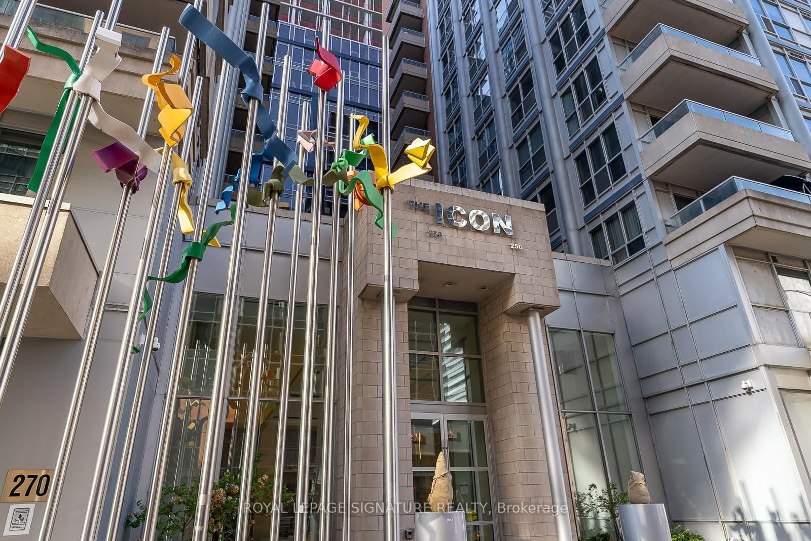 270 Wellington Street W, Unit 710 thumbnail 20