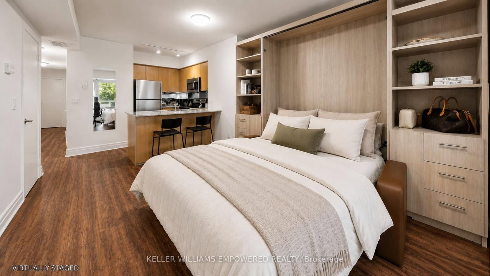 8 Scollard Street, Unit 311 thumbnail 13