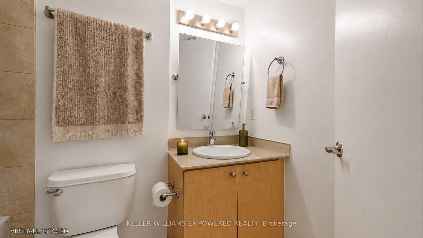 8 Scollard Street, Unit 311 thumbnail 18