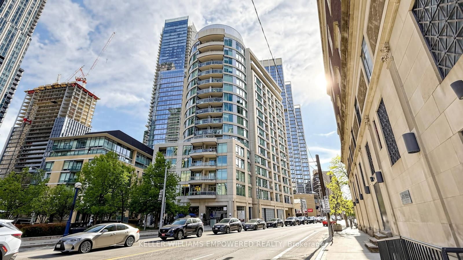 8 Scollard Street, Unit 311 thumbnail 2