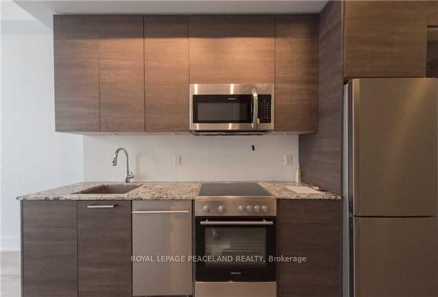 28 Wellesley Street E, Unit 3604 thumbnail 5