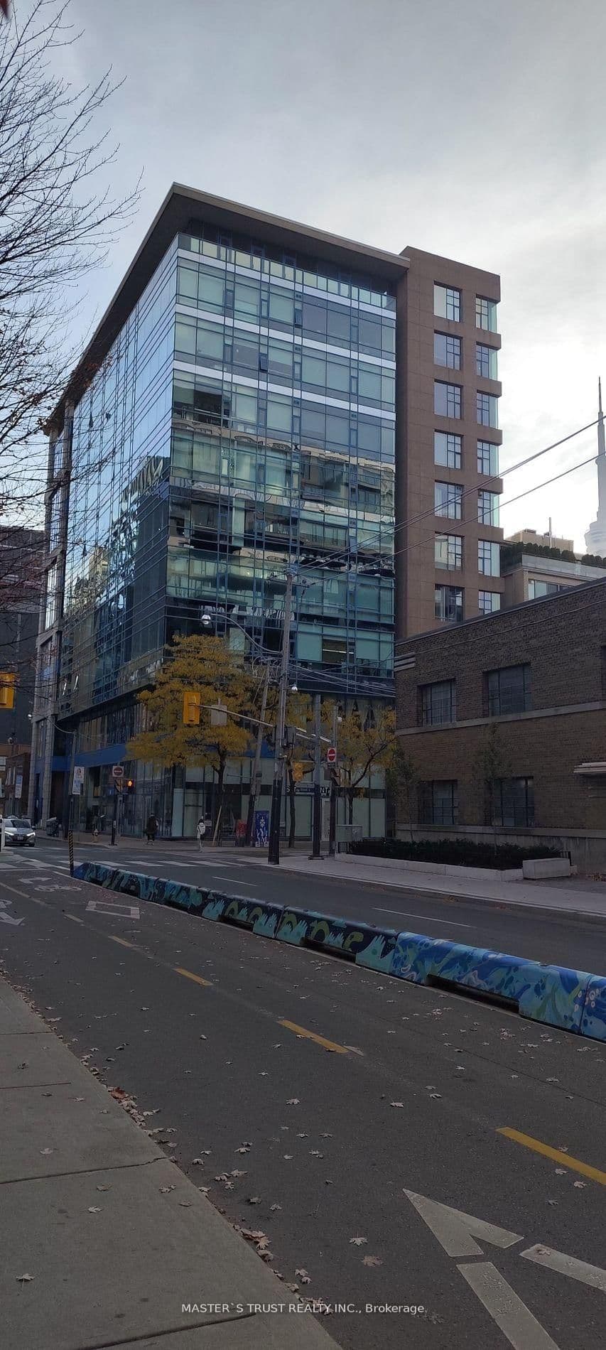 477 Richmond Street W, Unit 508 thumbnail 2