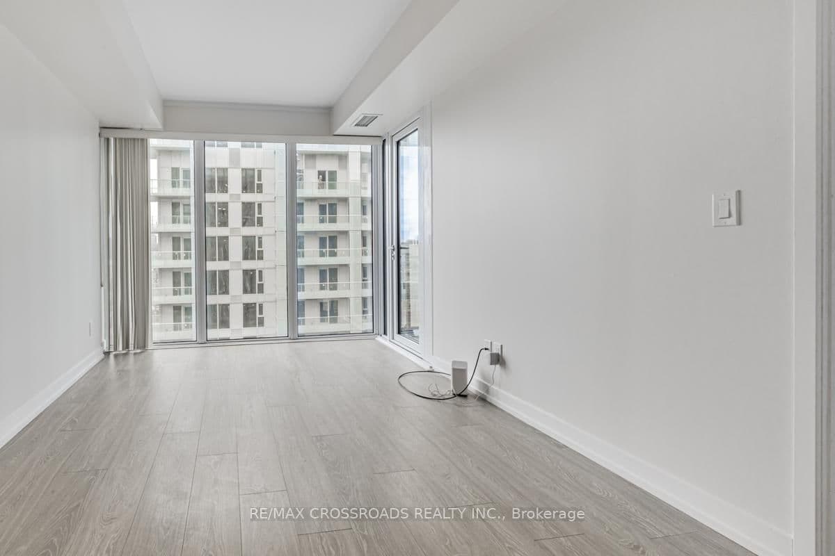 19 Western Battery Road, Unit 3222 thumbnail 11