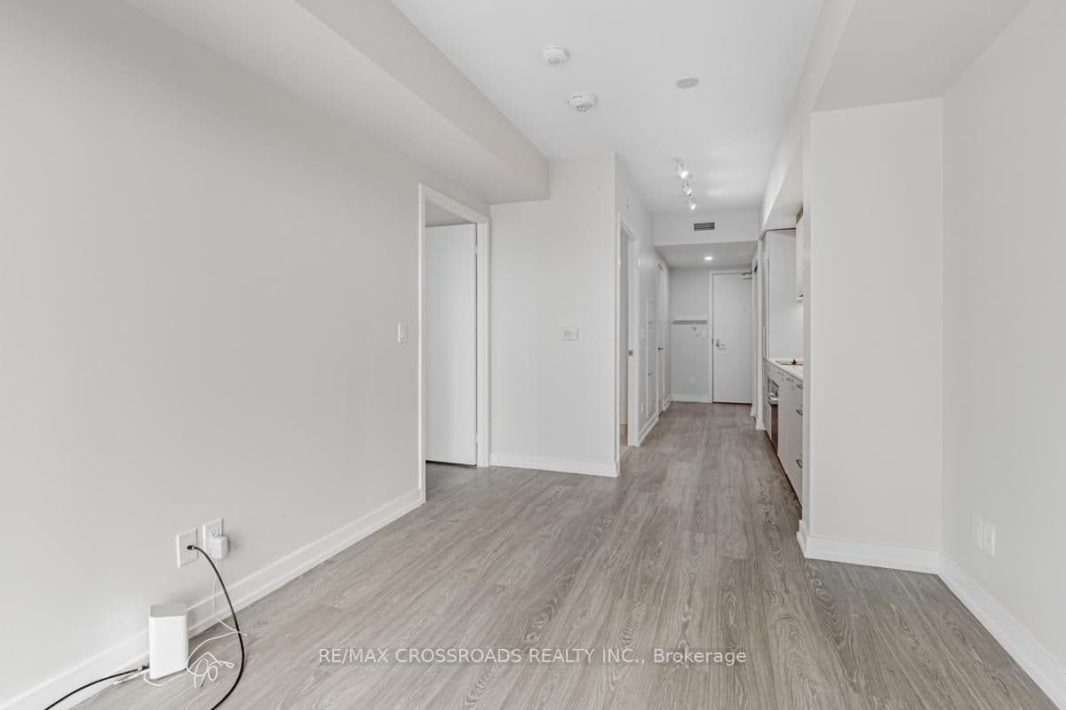 19 Western Battery Road, Unit 3222 thumbnail 14