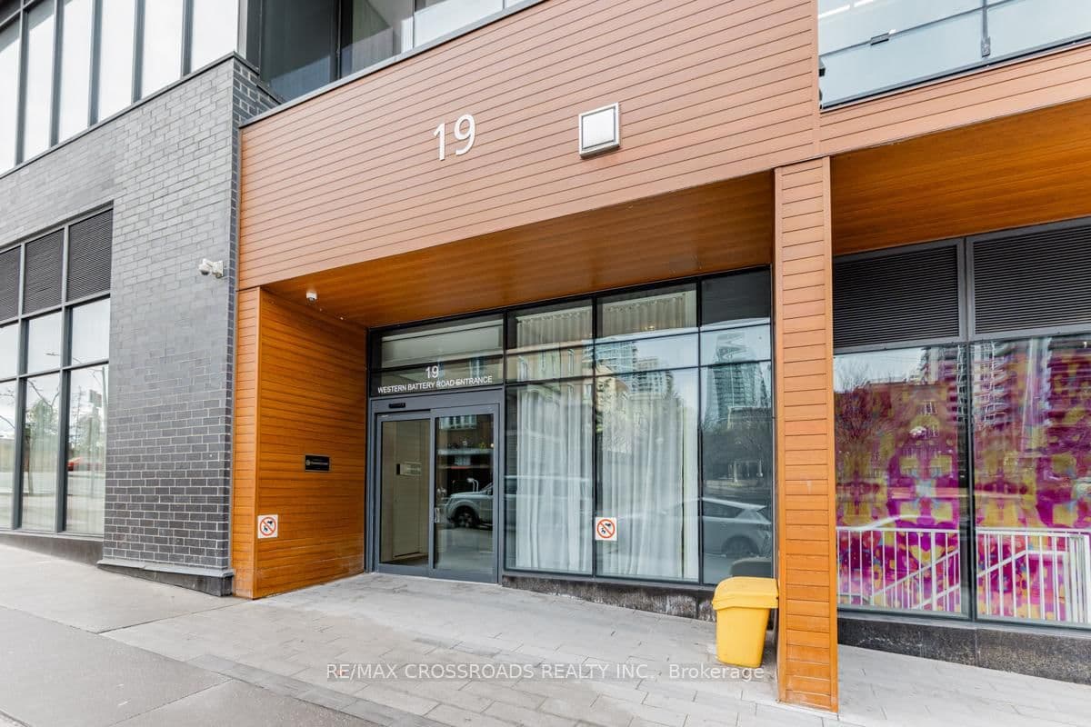 19 Western Battery Road, Unit 3222 thumbnail 2
