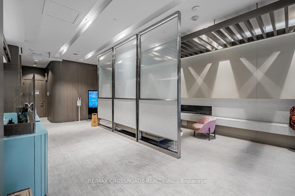 19 Western Battery Road, Unit 3222 thumbnail 26