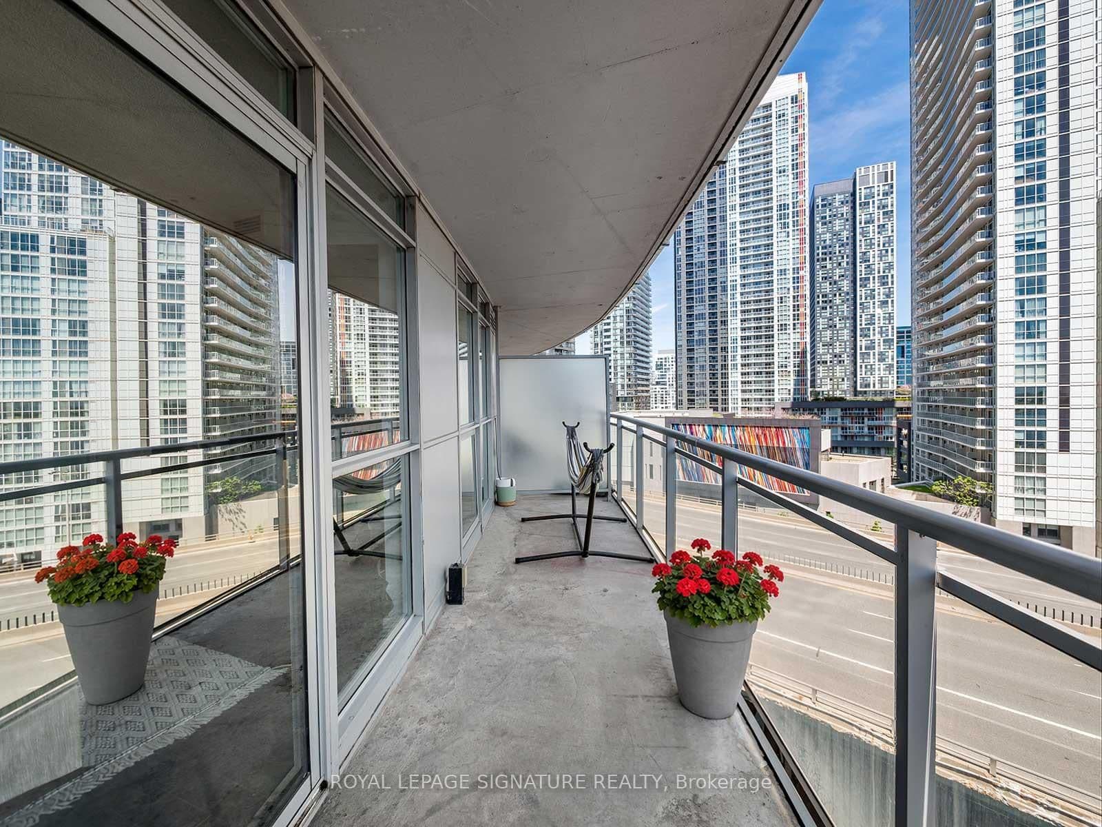 38 Dan Leckie Way, Unit 1109 thumbnail 35