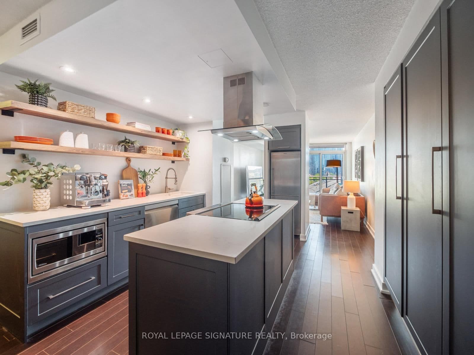 38 Dan Leckie Way, Unit 1109 thumbnail 8