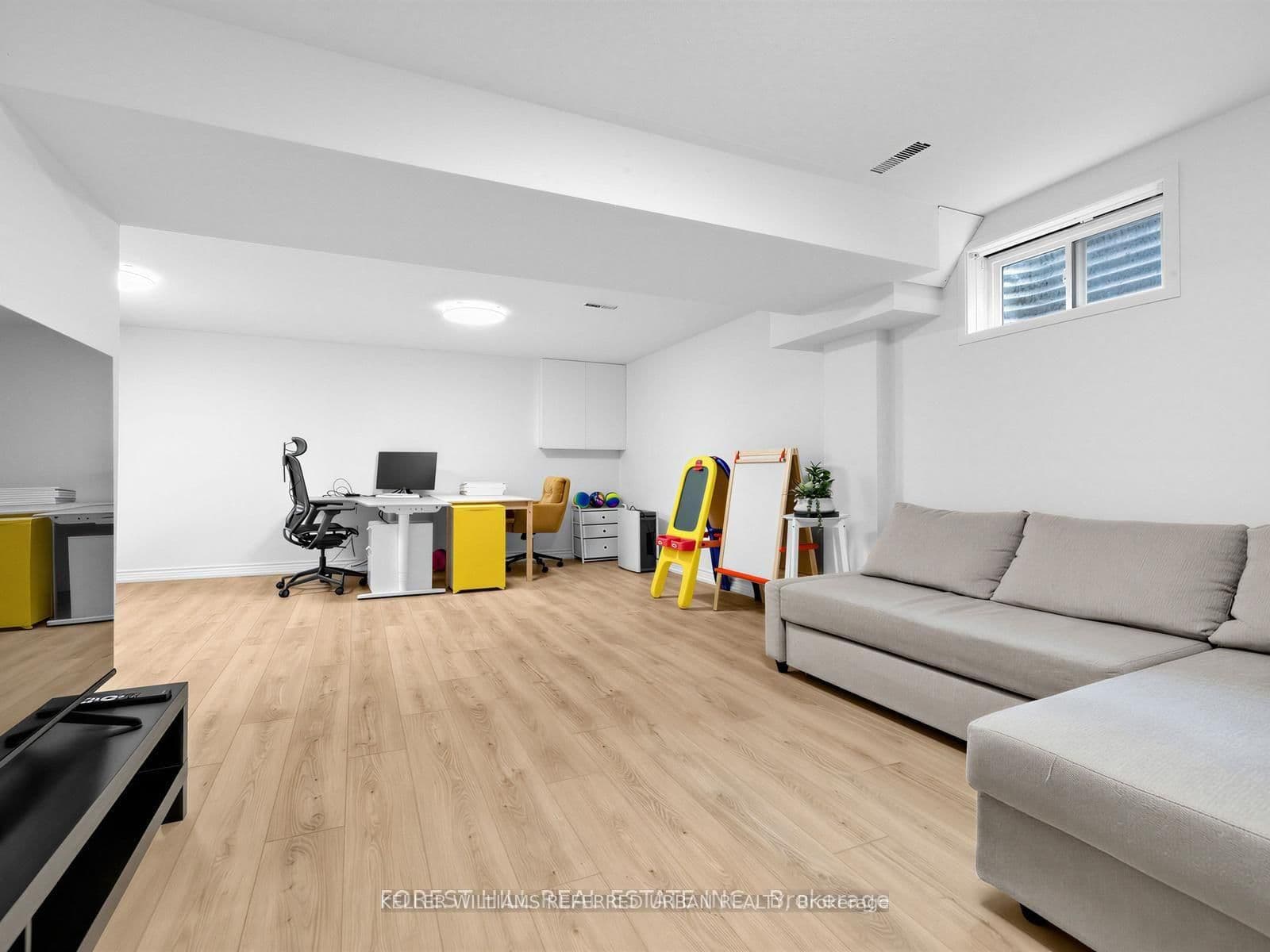 40 Snowshoe Mill Way thumbnail 33