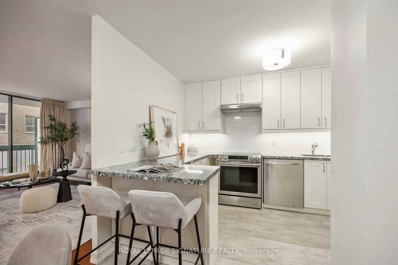 212 St. George Street, Unit 201 thumbnail 11