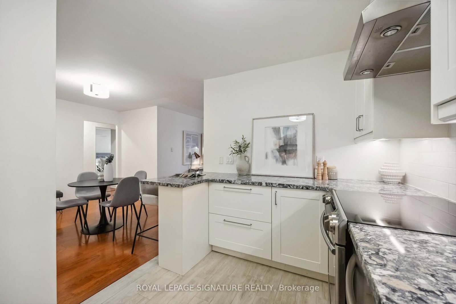 212 St. George Street, Unit 201 thumbnail 14
