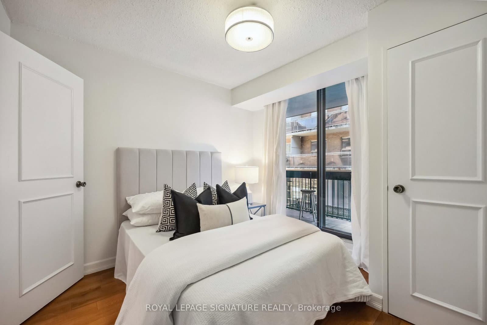 212 St. George Street, Unit 201 thumbnail 20