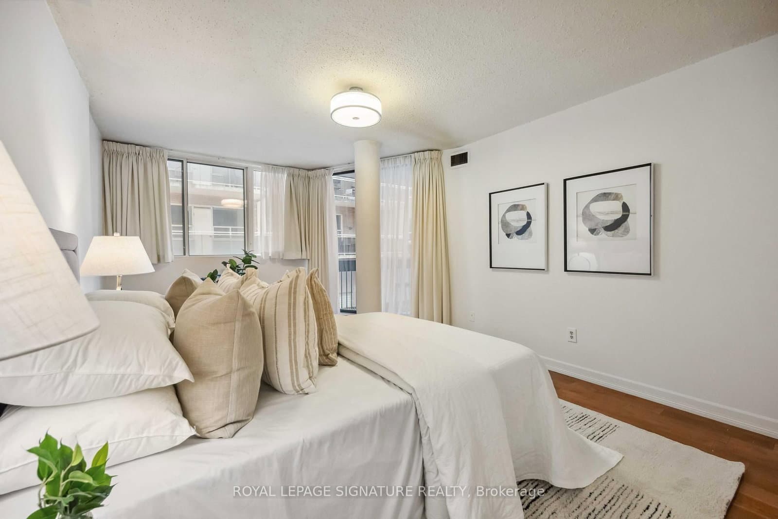 212 St. George Street, Unit 201 thumbnail 26