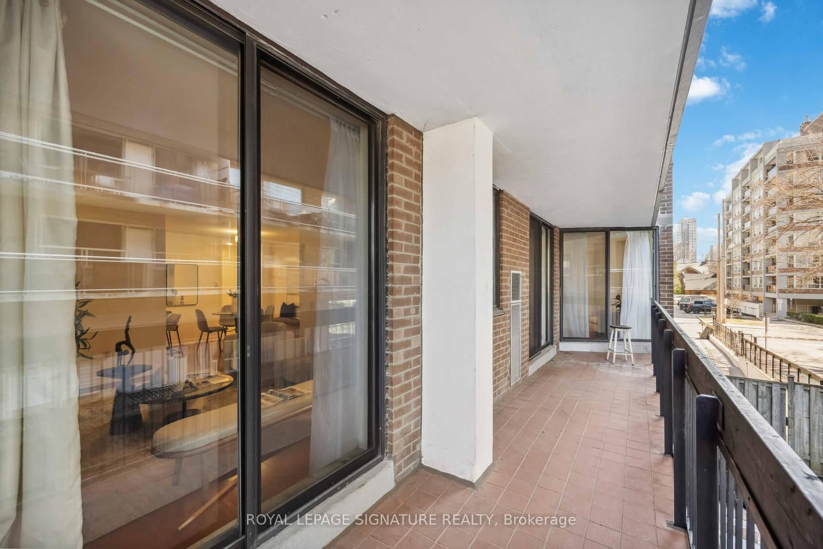 212 St. George Street, Unit 201 thumbnail 31