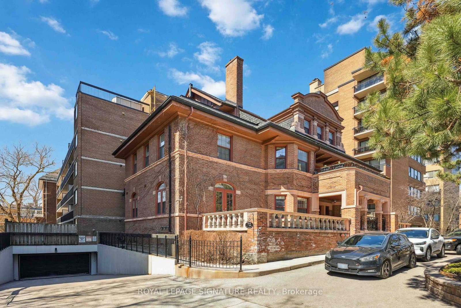 212 St. George Street, Unit 201 thumbnail 35
