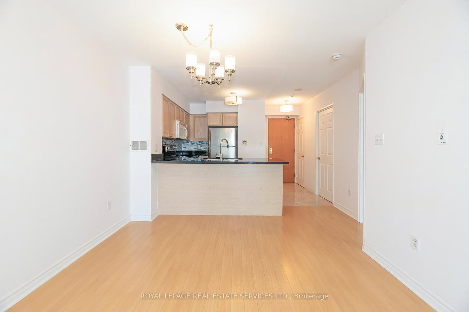 195 Merton Street, Unit 212 thumbnail 5