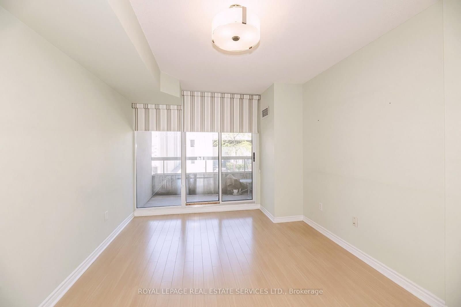 195 Merton Street, Unit 212 thumbnail 9