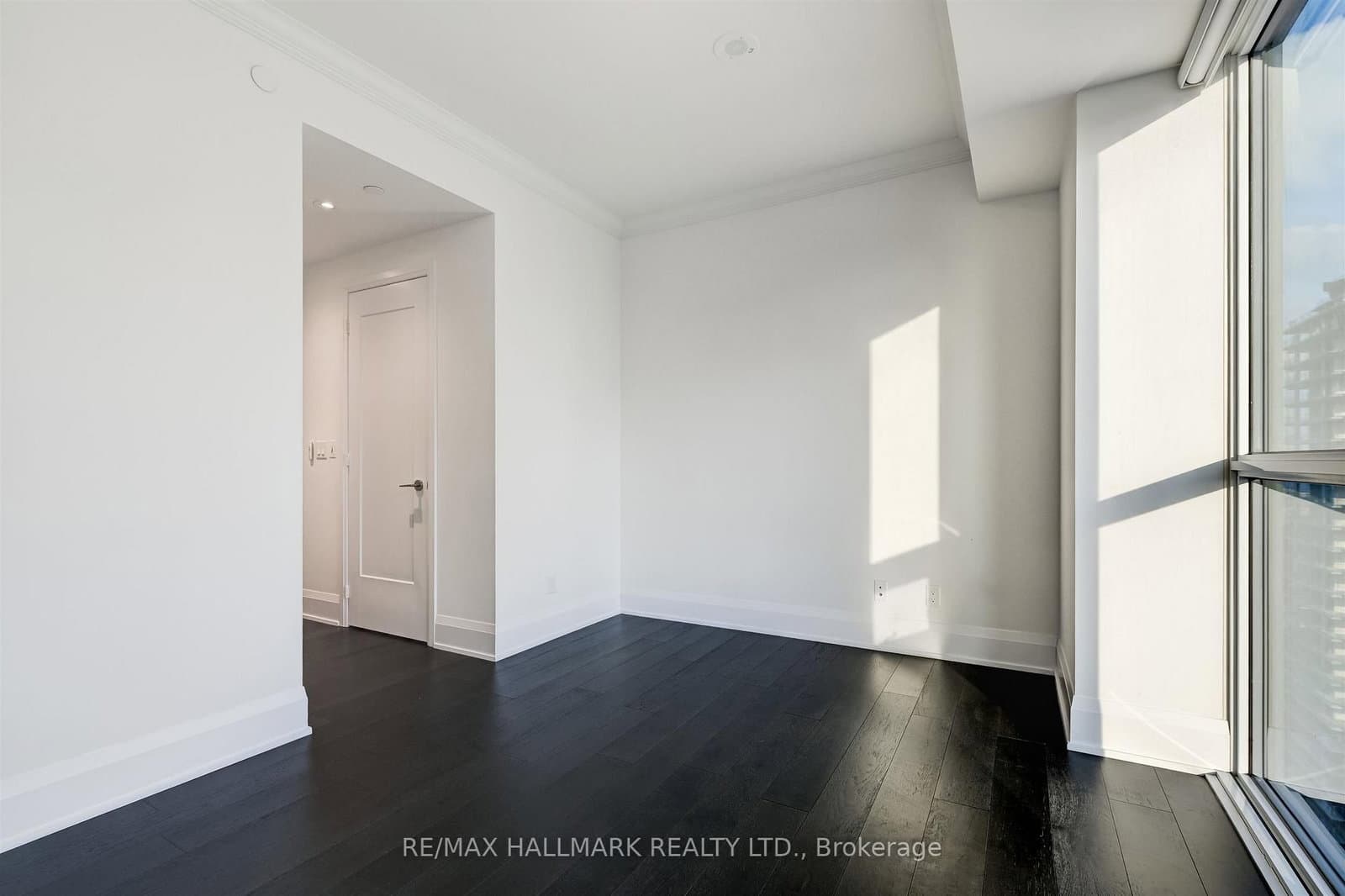 101 Erskine Avenue, Unit 2907 thumbnail 13