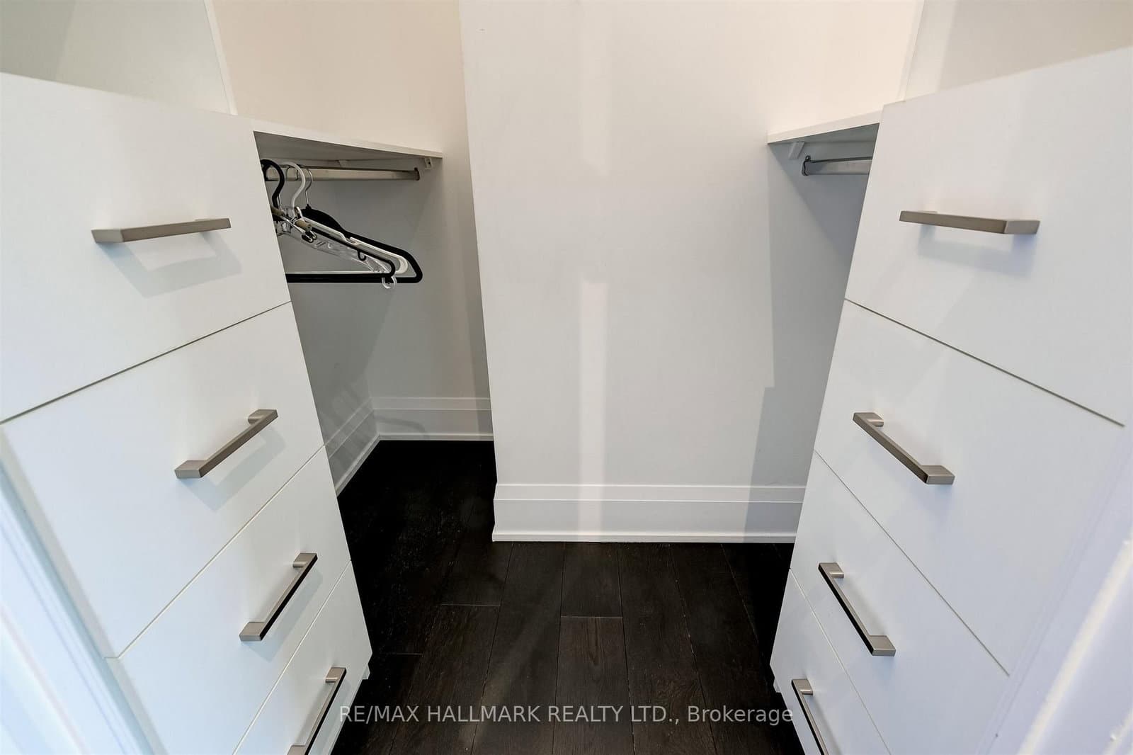 101 Erskine Avenue, Unit 2907 thumbnail 15