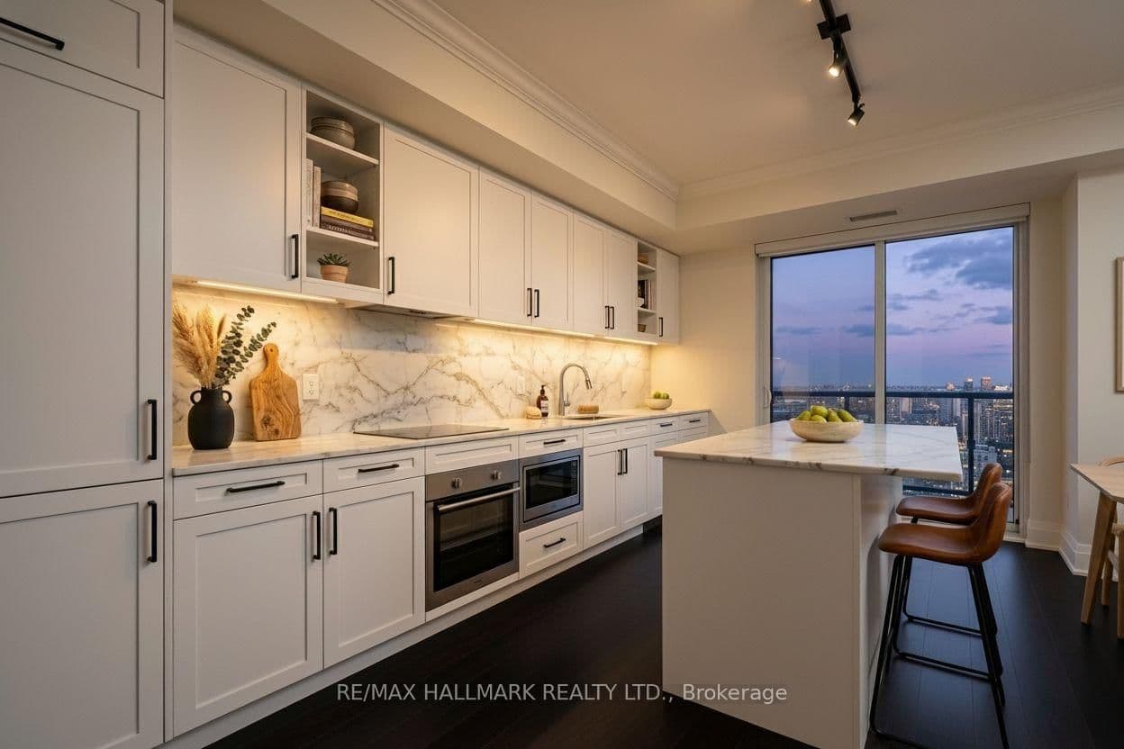 101 Erskine Avenue, Unit 2907 thumbnail 5