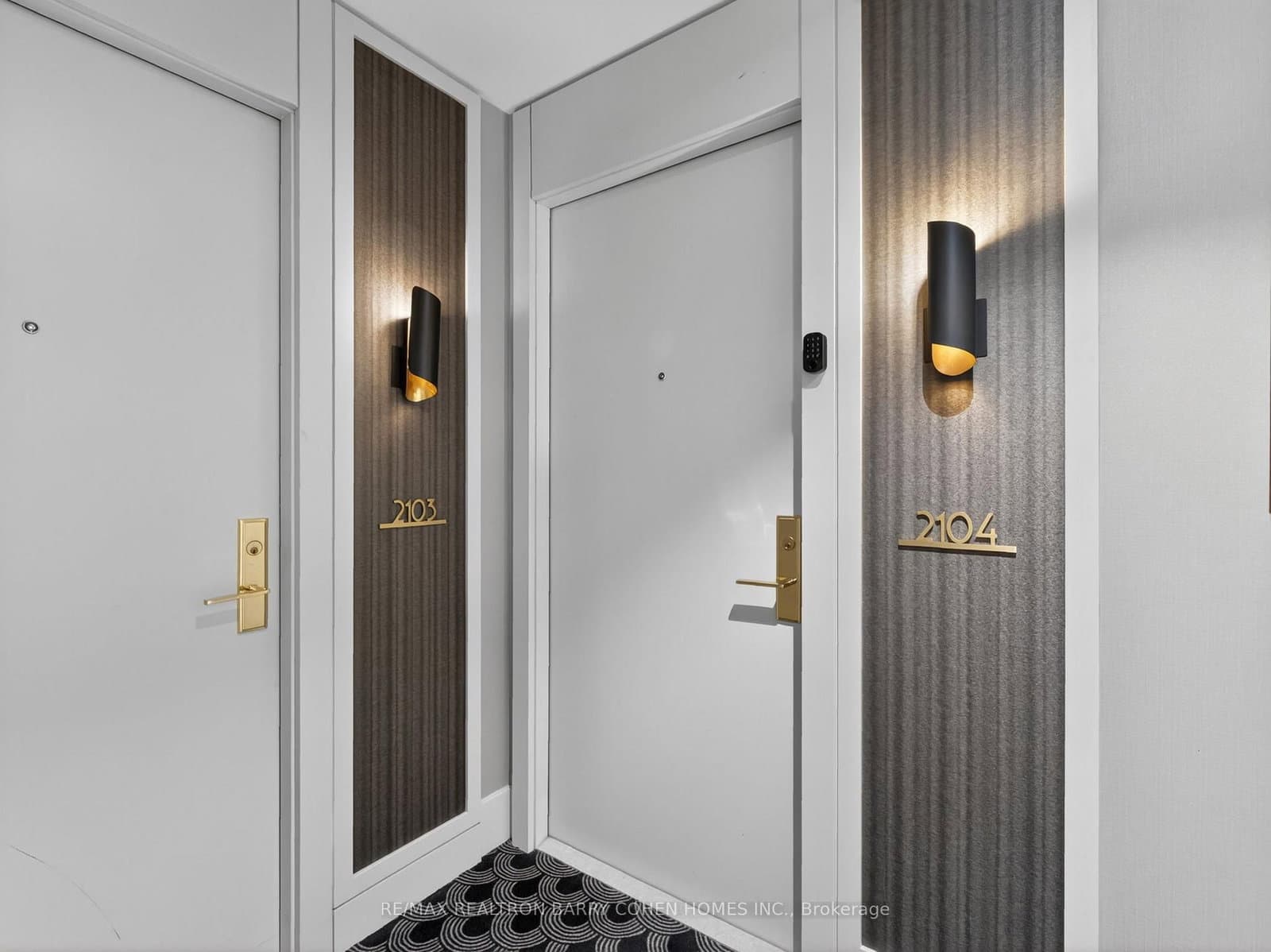 88 Cumberland Street, Unit 2104 thumbnail 2