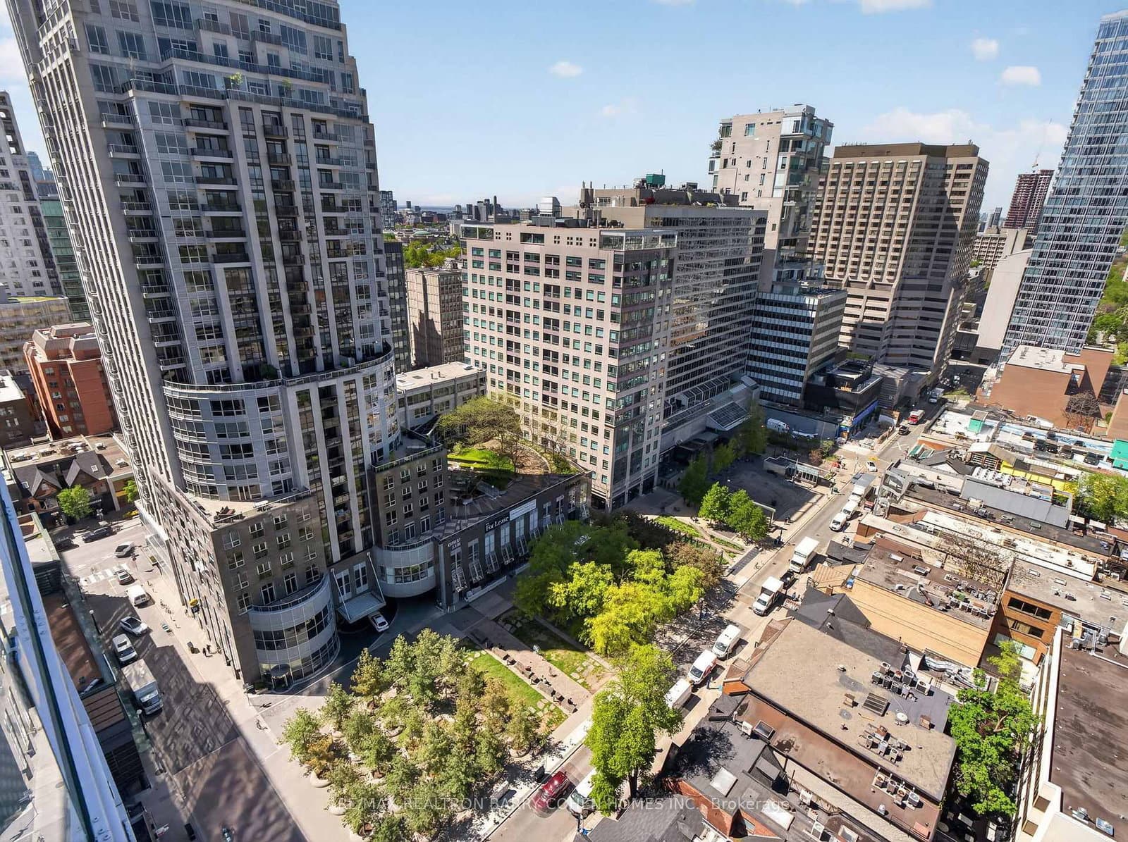 88 Cumberland Street, Unit 2104 thumbnail 21