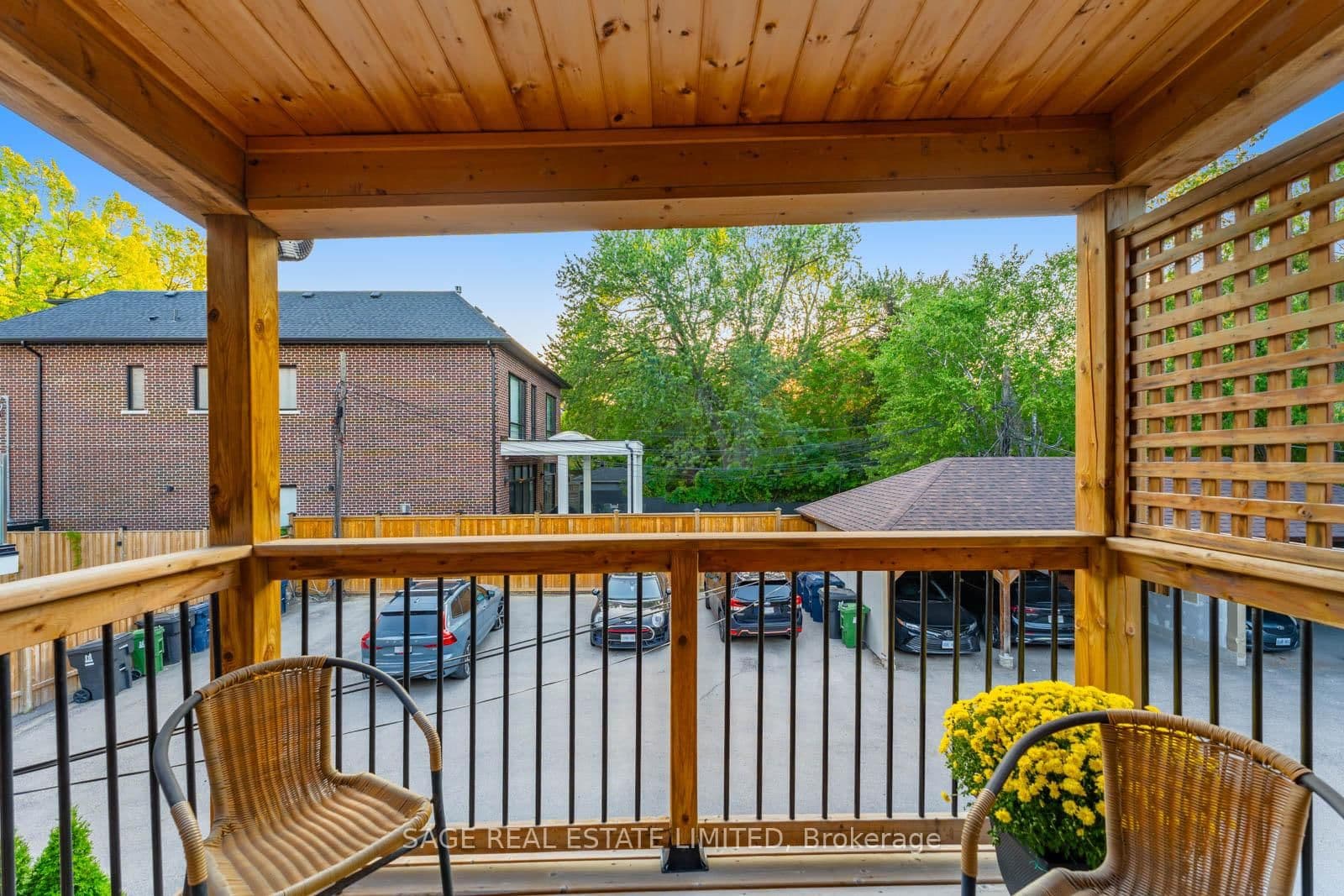 1208 Avenue Road thumbnail 20